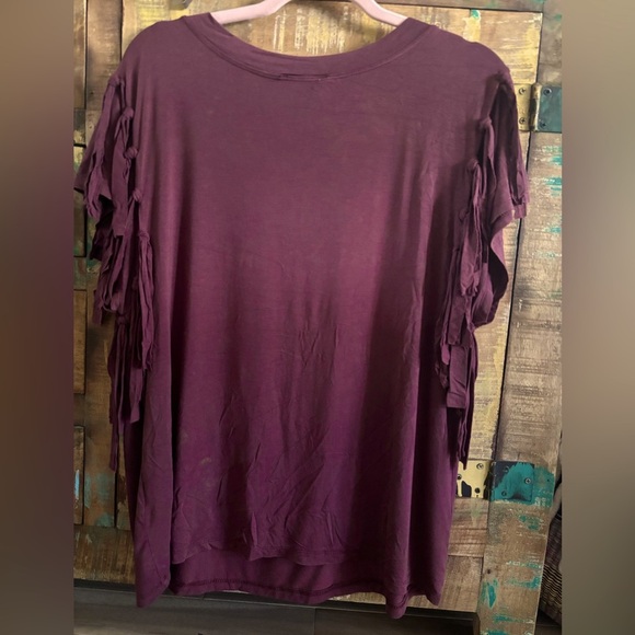 POL Knotty Fringe Tee NWOT - Picture 2 of 4